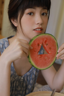 嘲笑鸟下